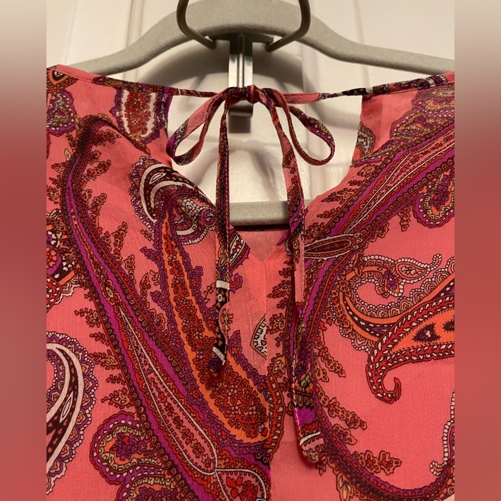 Gorgeous J. Crew Vibrant Paisley Silk Blouse in Pink and Red
